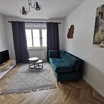 Black&white Apartment *
