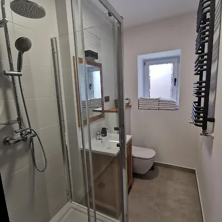 Apartament Black&white Jelenia Góra