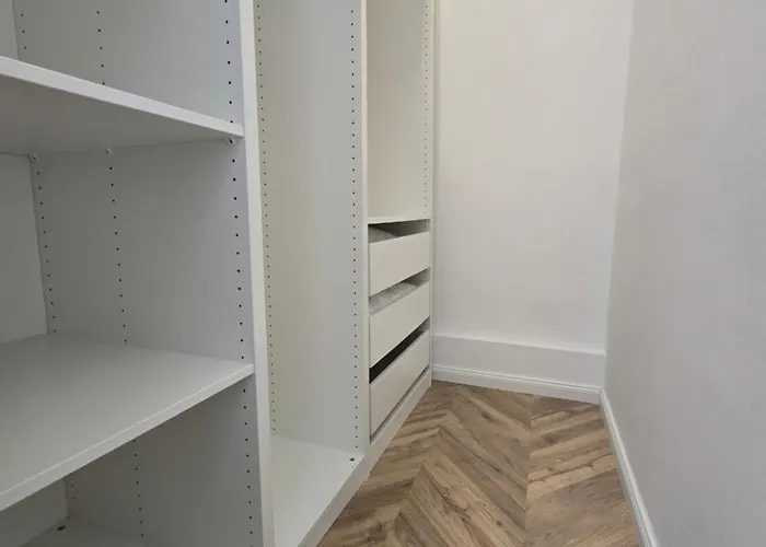 Black&white * 옐레니아구라