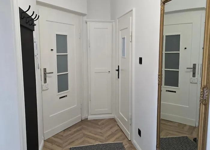 Black&white Apartment *